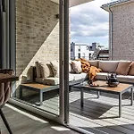 Funky Four Apartment *